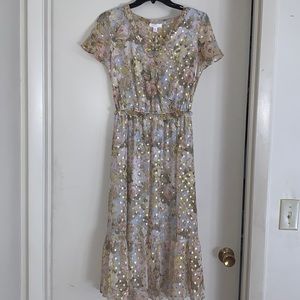 Beautiful Lauren Conrad midi-dress